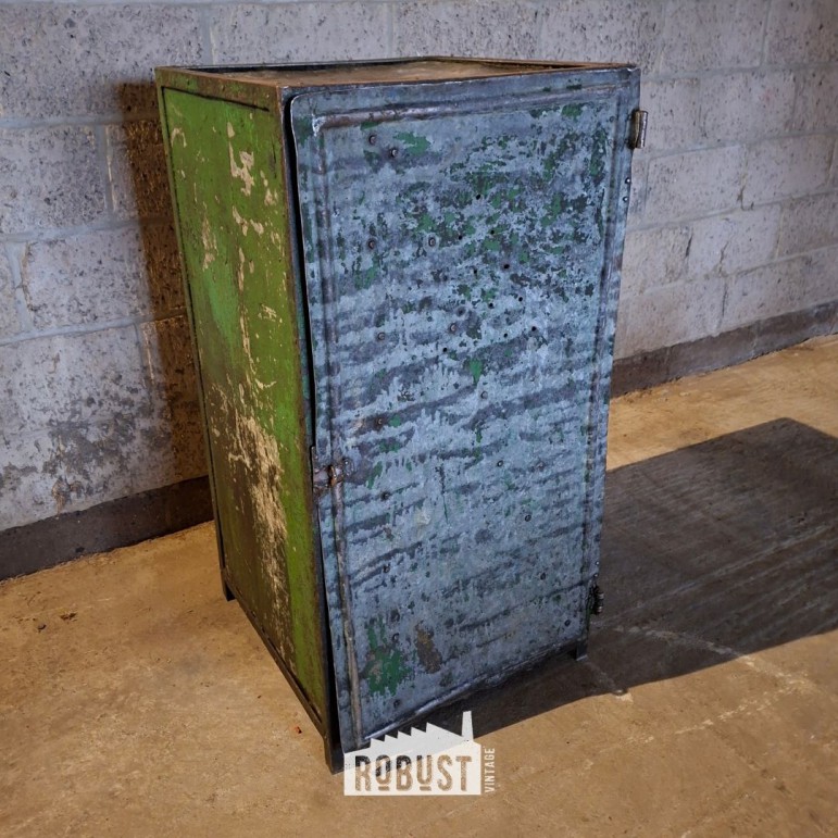 DDR Industrieel Werkkastje