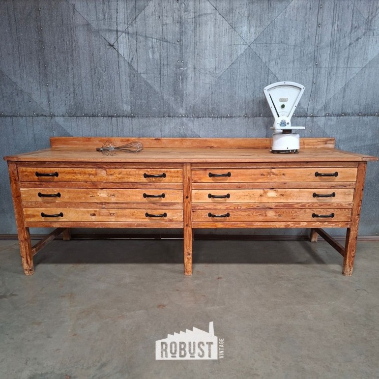 Houten Bakkerstafel...