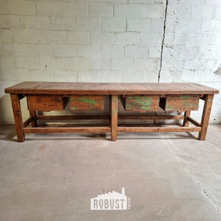 Robuuste Werktafel...