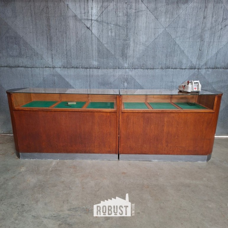 Fournituren toonbank set