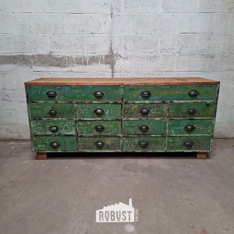Houten ladekast groen patina