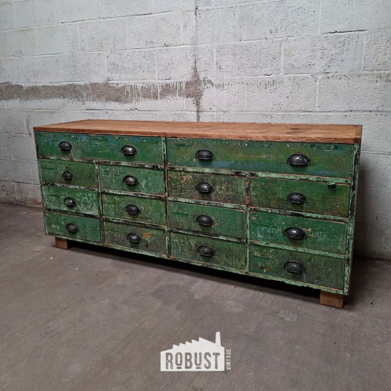 Houten ladekast groen patina